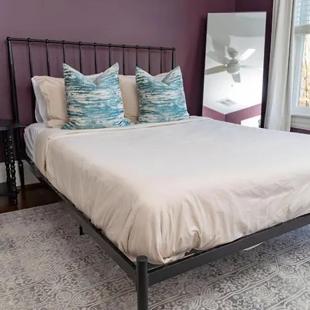 The Winona House - Boutique Hotel Near Downtown